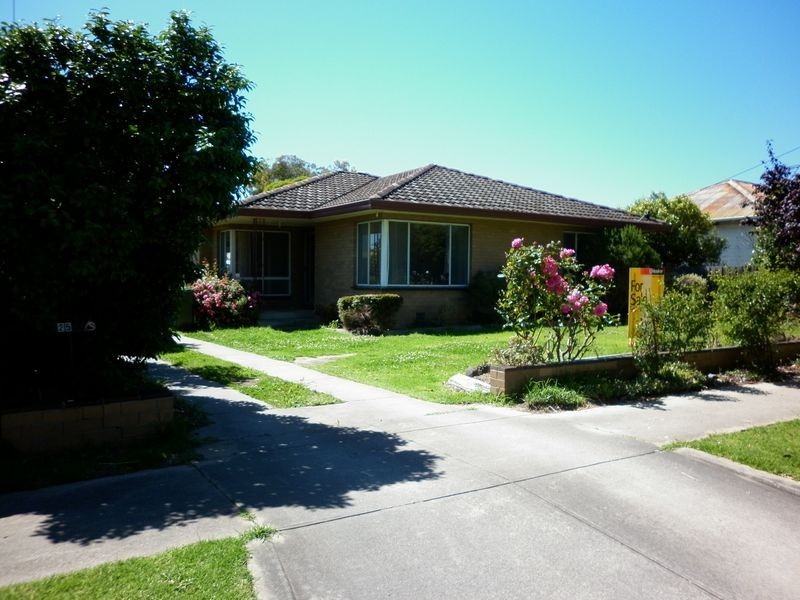 25 McKean Street, Bairnsdale VIC 3875