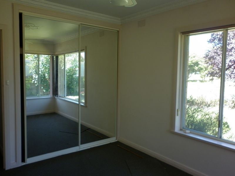 25 McKean Street, Bairnsdale VIC 3875