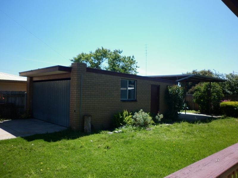 25 McKean Street, Bairnsdale VIC 3875