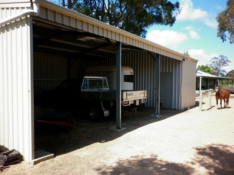 Fernbank VIC 3864