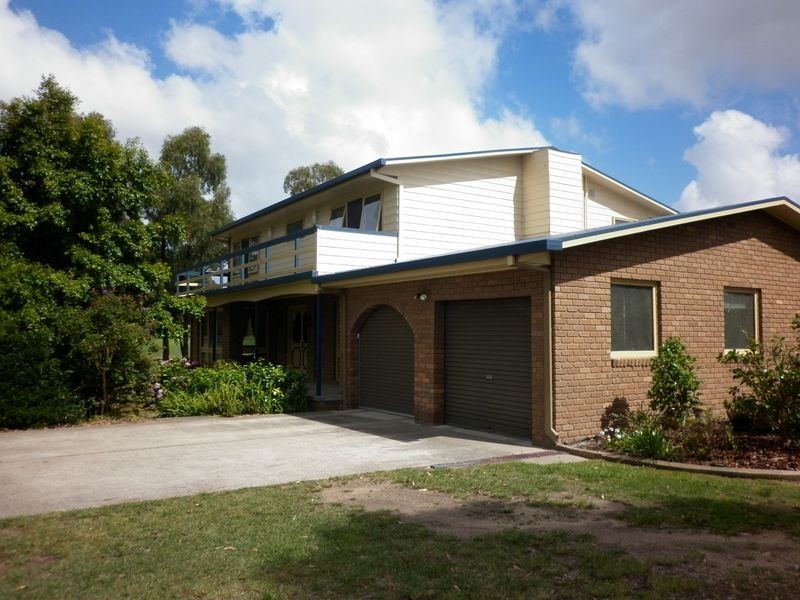 25 Dooley Street Wy Yung, Bairnsdale VIC 3875