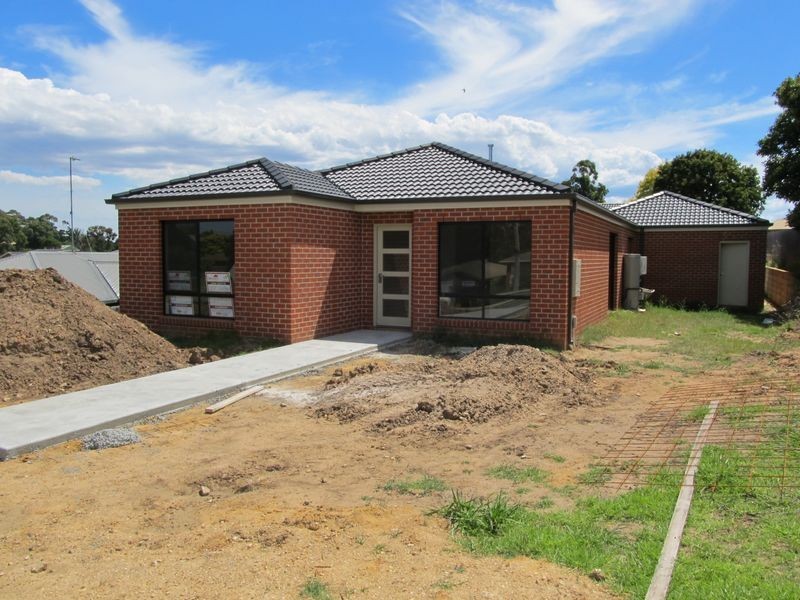 Bairnsdale VIC 3875