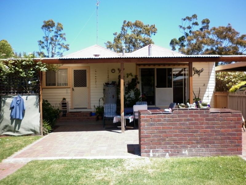 92 Wallace Street, Bairnsdale VIC 3875
