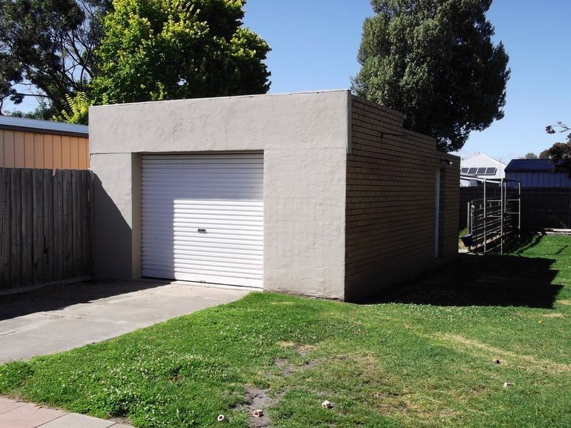 79 Moroney Street, Bairnsdale VIC 3875