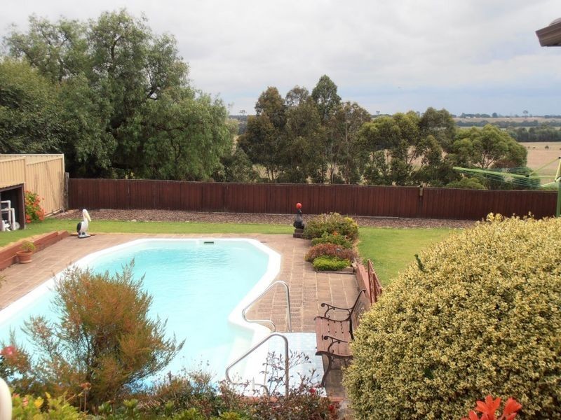 58 Calvert Street, Bairnsdale VIC 3875