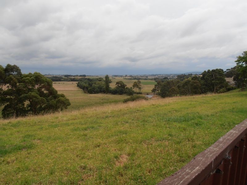 58 Calvert Street, Bairnsdale VIC 3875