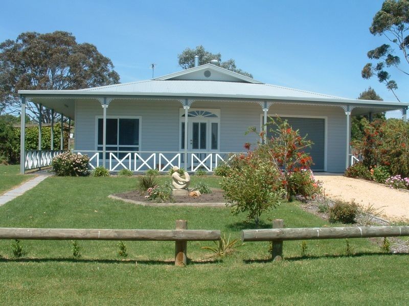 4 Collins Street, Lindenow South VIC 3875