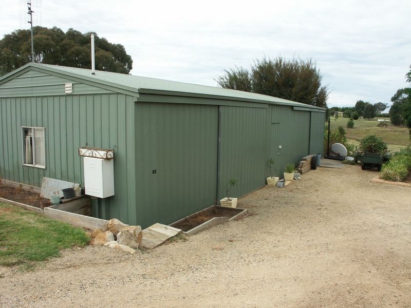 25 McAuleys Road, Bairnsdale VIC 3875