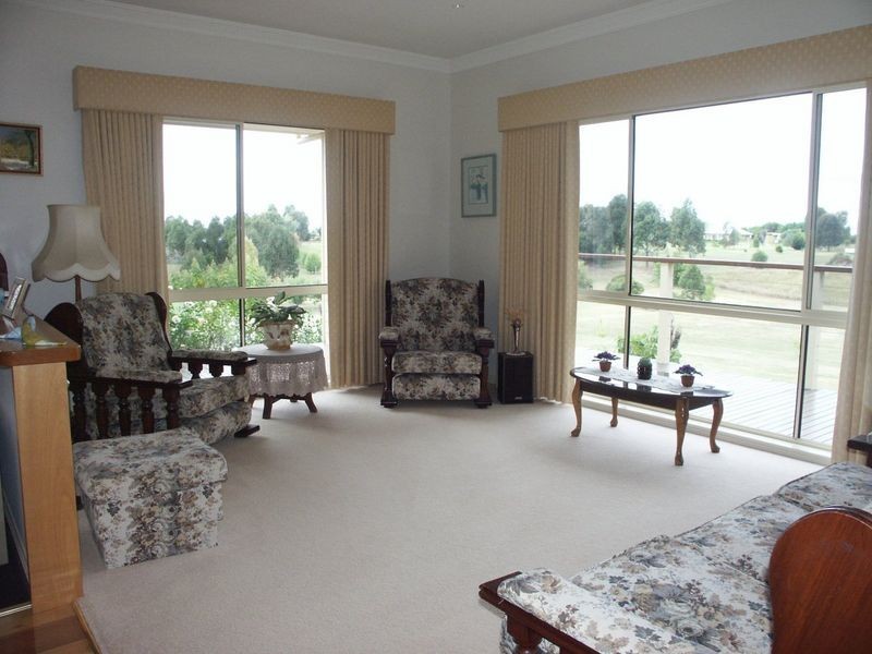 25 McAuleys Road, Bairnsdale VIC 3875