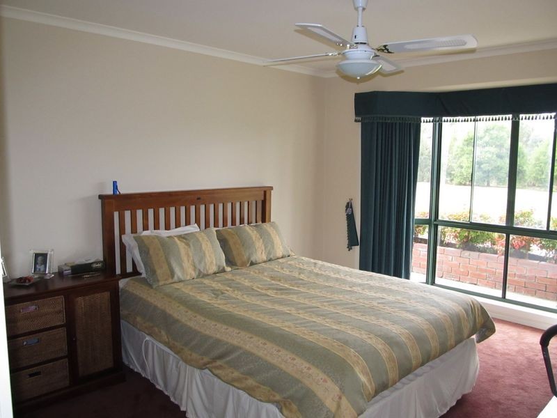 63 Amberly Drive, Nicholson VIC 3882