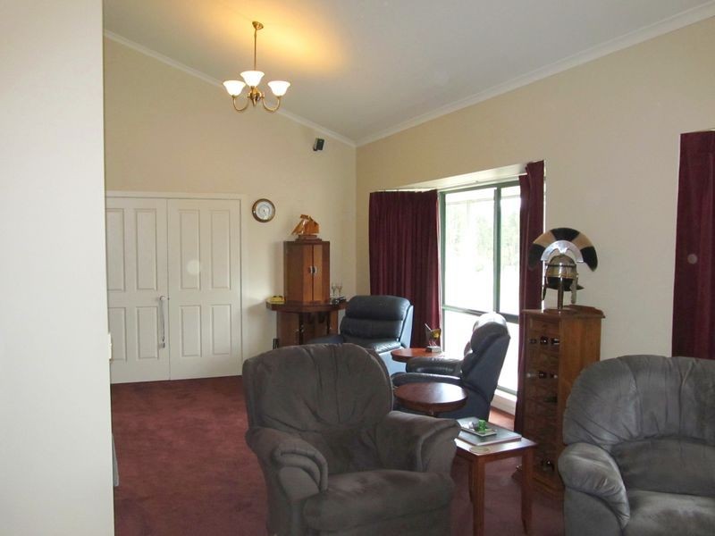 63 Amberly Drive, Nicholson VIC 3882