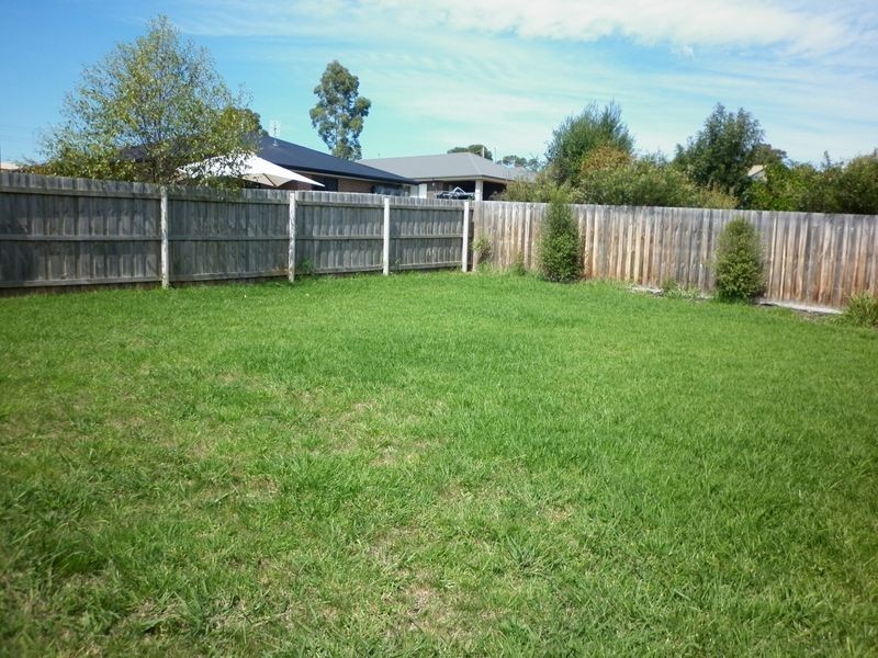 3 Kollmorgen Place, Bairnsdale VIC 3875
