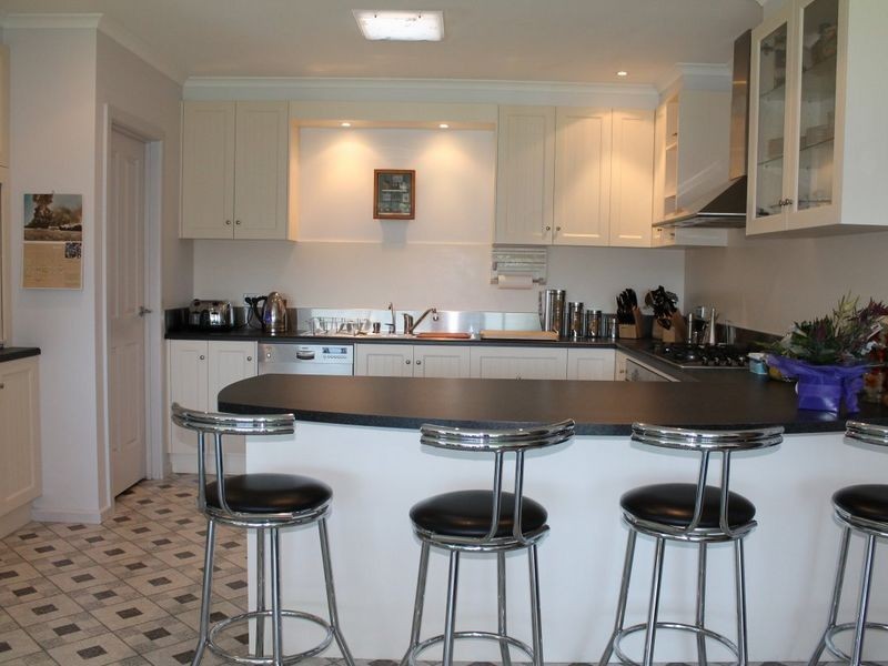 30 Raintree Court, Sarsfield VIC 3875
