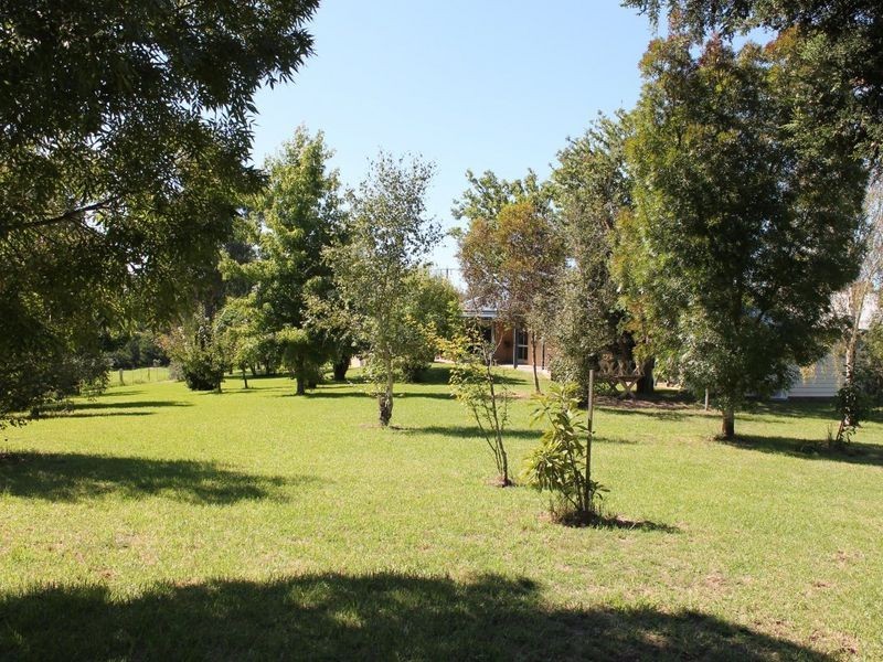 30 Raintree Court, Sarsfield VIC 3875