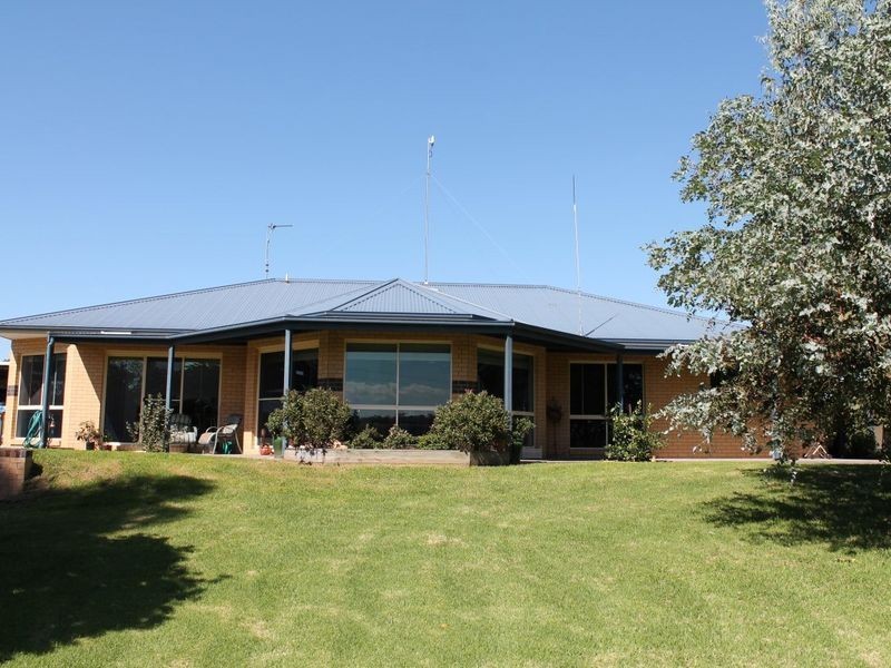 30 Raintree Court, Sarsfield VIC 3875