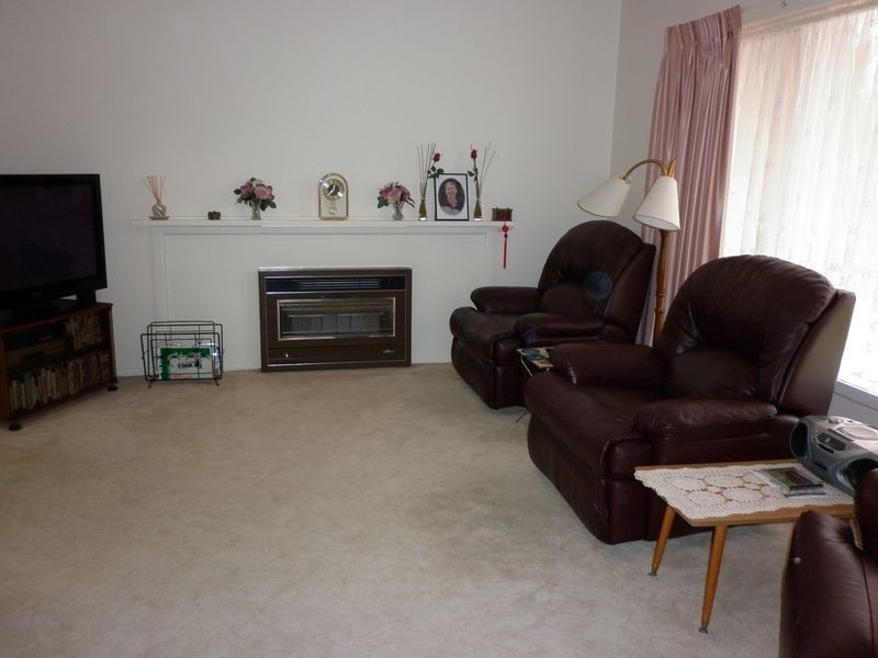 8 Churchill Street, Bairnsdale VIC 3875