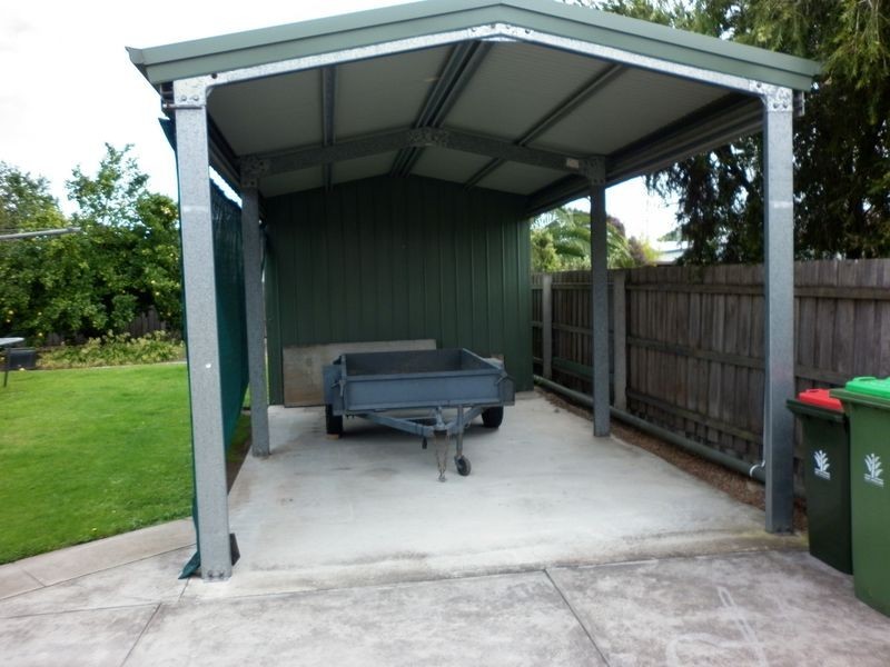 8 Churchill Street, Bairnsdale VIC 3875