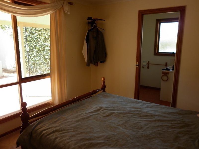 35 McAuleys Road, Bairnsdale VIC 3875