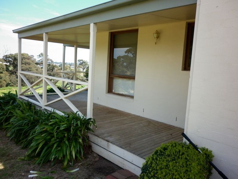 35 McAuleys Road, Bairnsdale VIC 3875