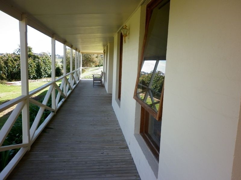 35 McAuleys Road, Bairnsdale VIC 3875