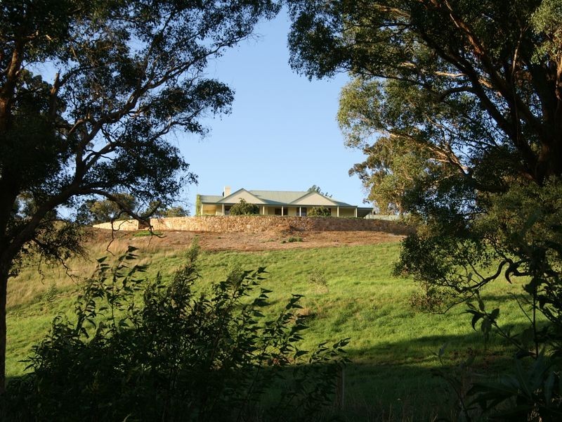 35 McAuleys Road, Bairnsdale VIC 3875