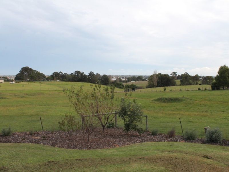 25 William Court Lucknow, Bairnsdale VIC 3875