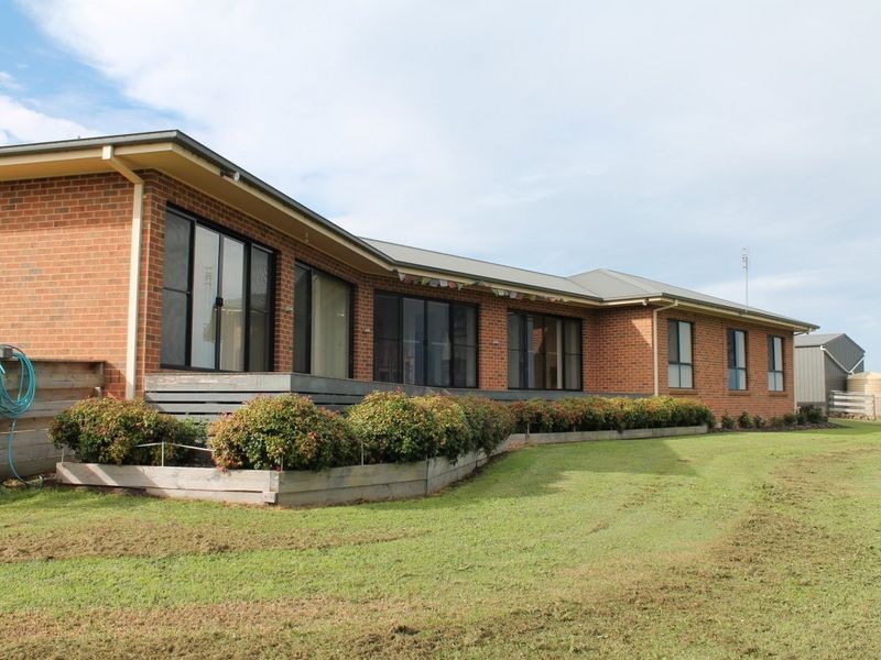 25 William Court Lucknow, Bairnsdale VIC 3875