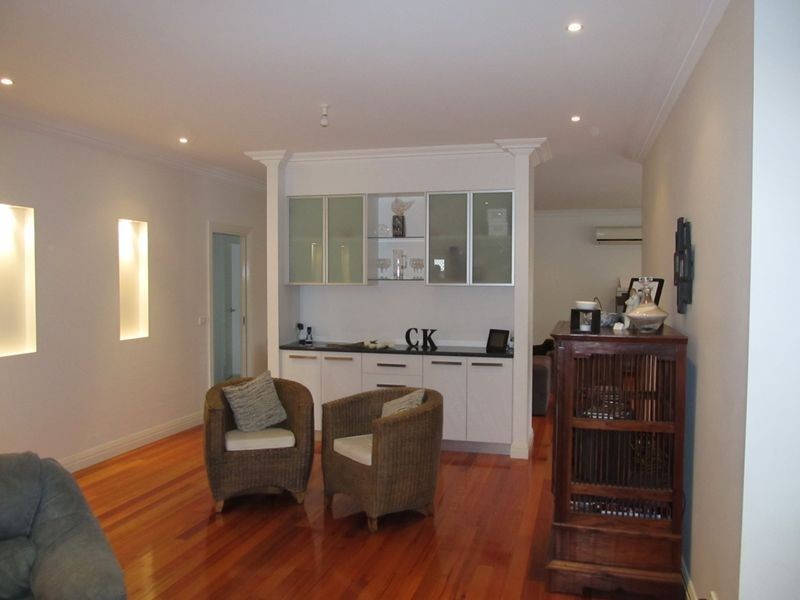 6 Gatehouse Drive, Bairnsdale VIC 3875