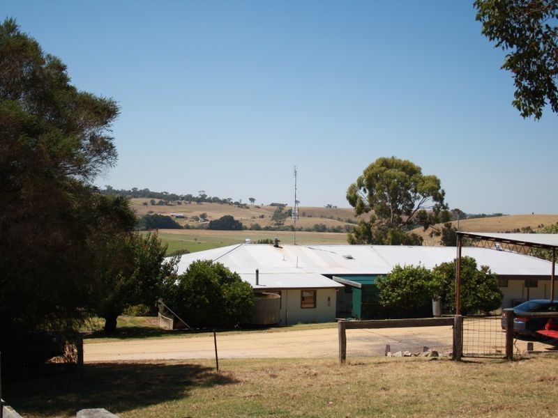 655 Hodges Estate Road, Bairnsdale VIC 3875