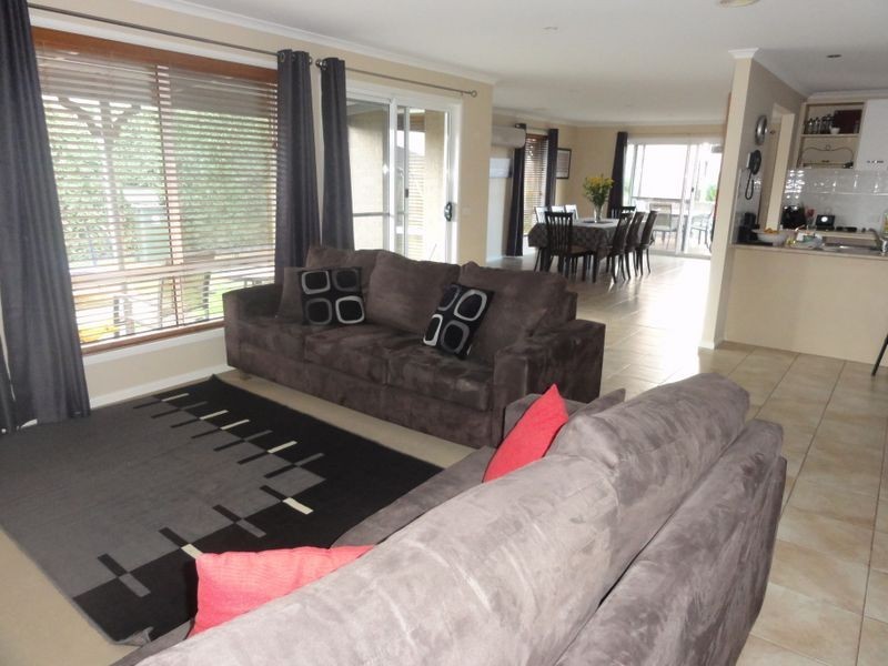 13 Parkes Court, Bairnsdale VIC 3875