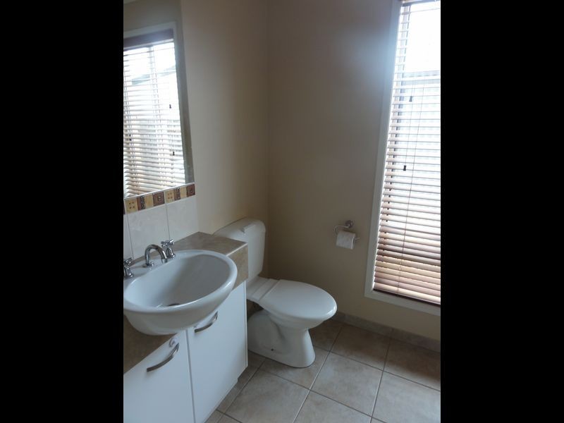 13 Parkes Court, Bairnsdale VIC 3875