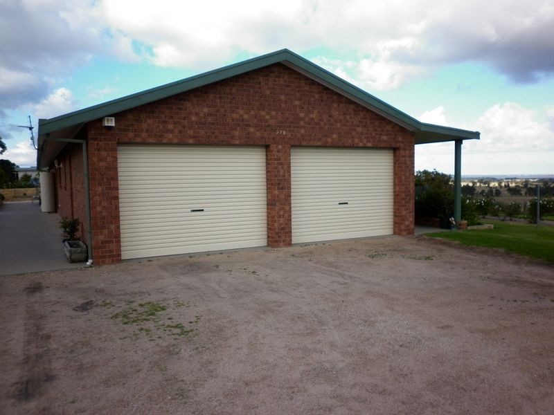 270 Omeo Highway, Bairnsdale VIC 3875