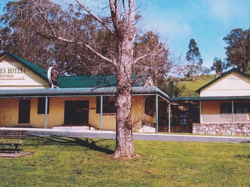 49 Main Road, Buchan VIC 3885