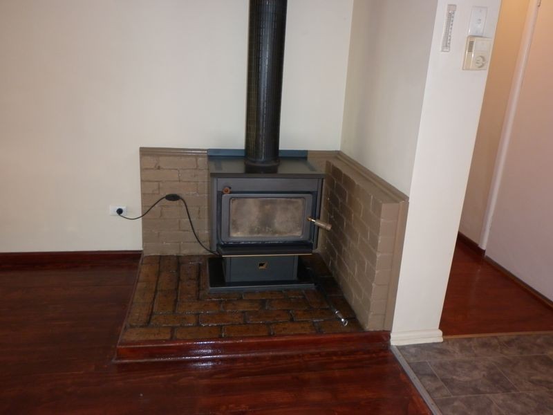 11 Hoyt Street, Lindenow VIC 3865