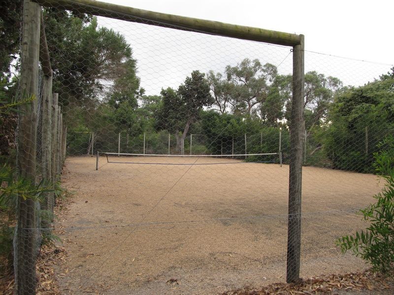 Lodge 15/2 Wattle Point Road, Bairnsdale VIC 3875