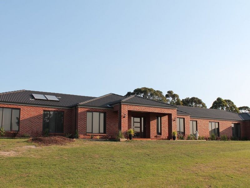 16 Maclure Drive  Clifton Acres, Bairnsdale VIC 3875
