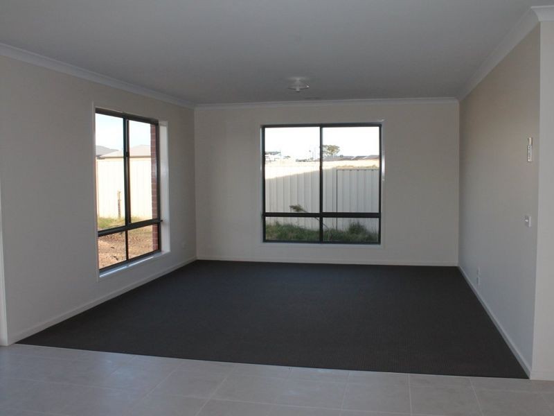 2/50 Lormier Drive, Bairnsdale VIC 3875