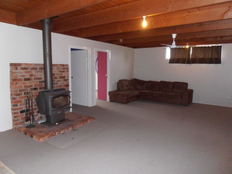 50 Main Road, Lindenow VIC 3865