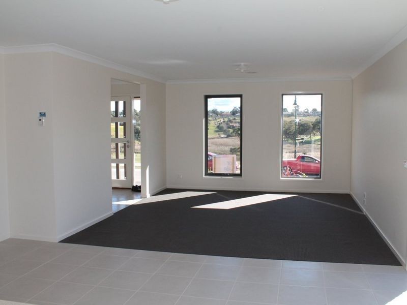1/18 (lot 50 Lormier Drive, Bairnsdale VIC 3875