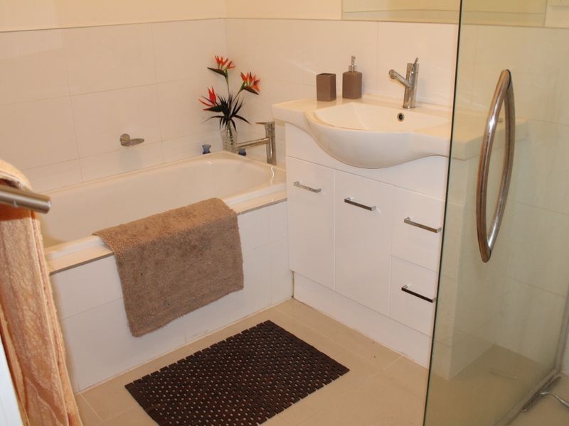 9 Finchley Court, Bairnsdale VIC 3875