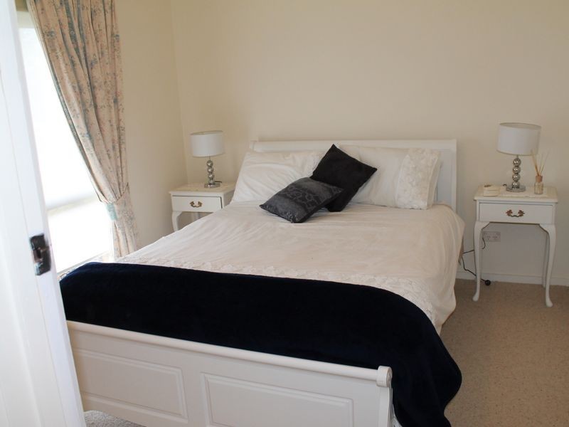 9 Finchley Court, Bairnsdale VIC 3875