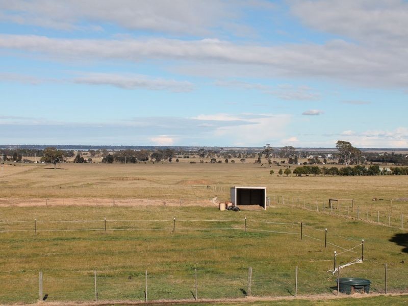130 Olivers Road, Bairnsdale VIC 3875