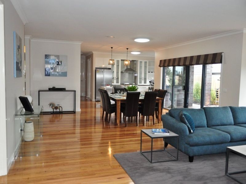 2 Morton Drive, Bairnsdale VIC 3875