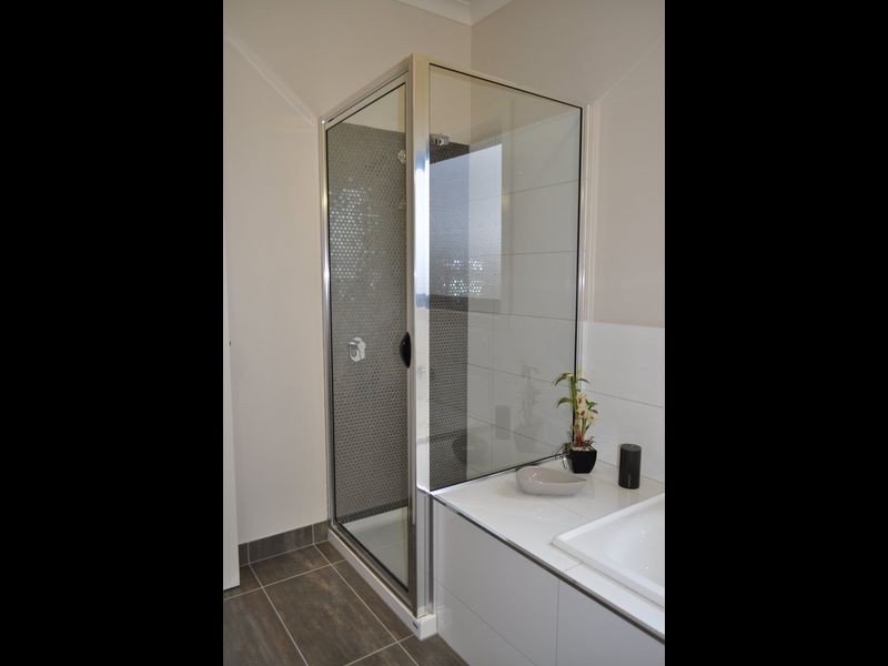 2 Morton Drive, Bairnsdale VIC 3875