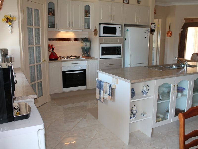 41 School Road, Sarsfield VIC 3875