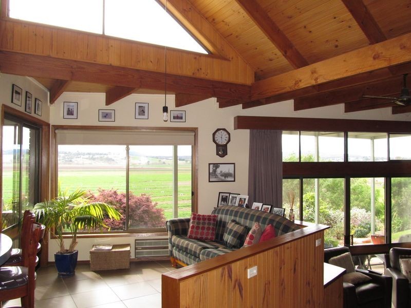 160 Main Road Lindenow, Bairnsdale VIC 3875