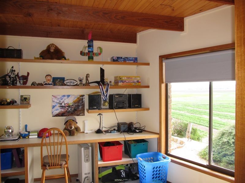 160 Main Road Lindenow, Bairnsdale VIC 3875