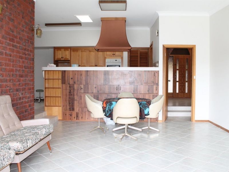 48 Robb Street, Bairnsdale VIC 3875