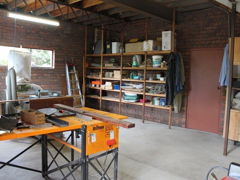 48 Robb Street, Bairnsdale VIC 3875