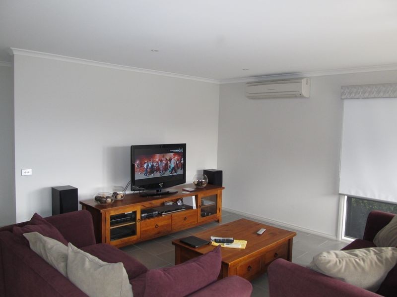 4B Balmoral Crescent, Bairnsdale VIC 3875